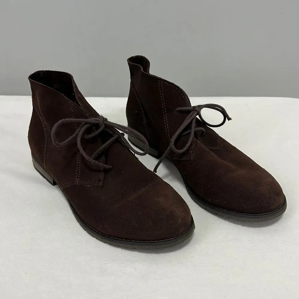 Bjorndal || suede brown ankle boots size 6.5